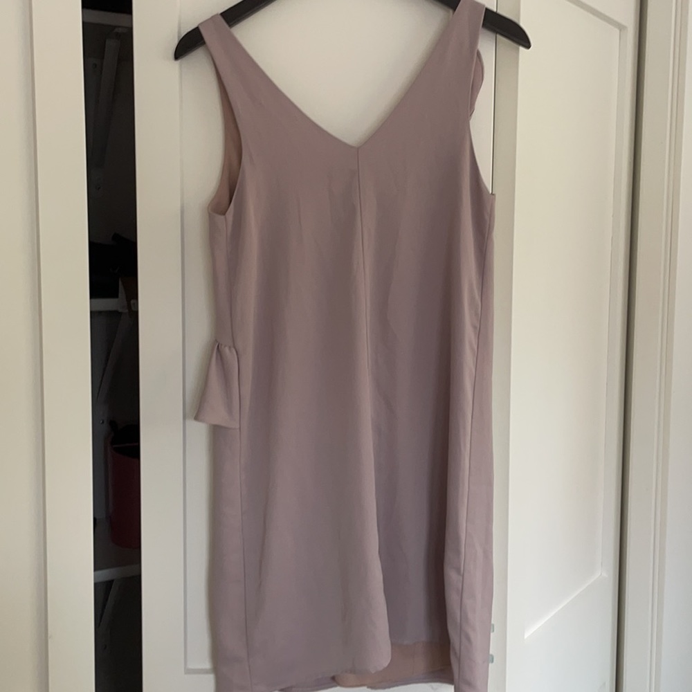 Every Dress - Picture 5 of 7